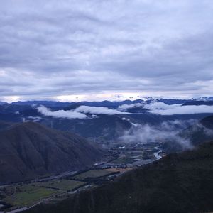 古东真理子一区二区
